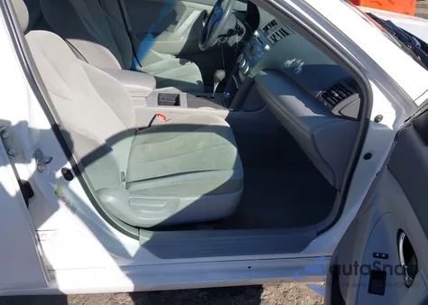 2009 Toyota Camry Le из США, поврежденный, VIN 4T1BE46K09U849900